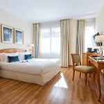 Etats Unis Opera 4*