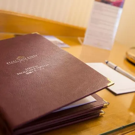 ホテル Etats Unis Opera 4*