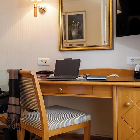 Etats Unis Opera Hotel Paris