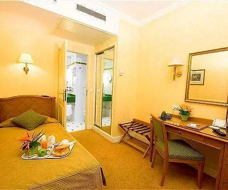 Otel Etats Unis Opera Paris